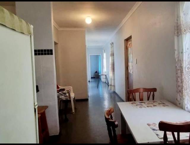 3 BEDROOM HOUSE FOR SALE IN AUSTERVILLE